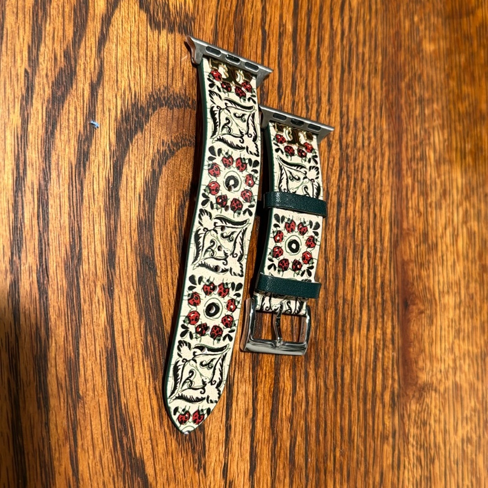 Tory Burch 38/40mm/41mm Apple Watch Band lady bug excellent condition